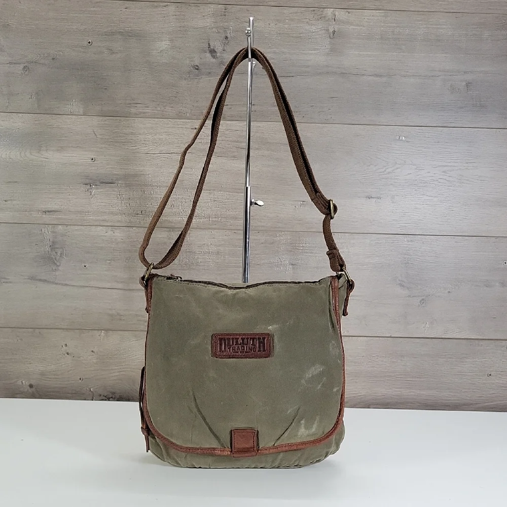 Duluth Trading Co Olive Green Waxed Canvas Messenger Bag with Brown Leather Trim
